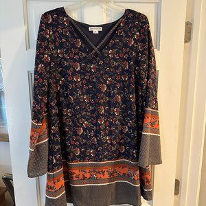 Bell sleeve dress size Medium
